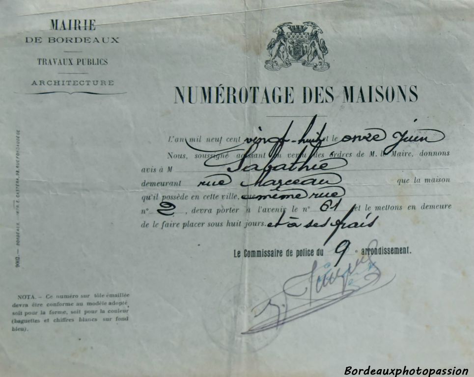 En 1928, chaque propriétaire dut à ses frais changer de numérotation. document D. Sabatié